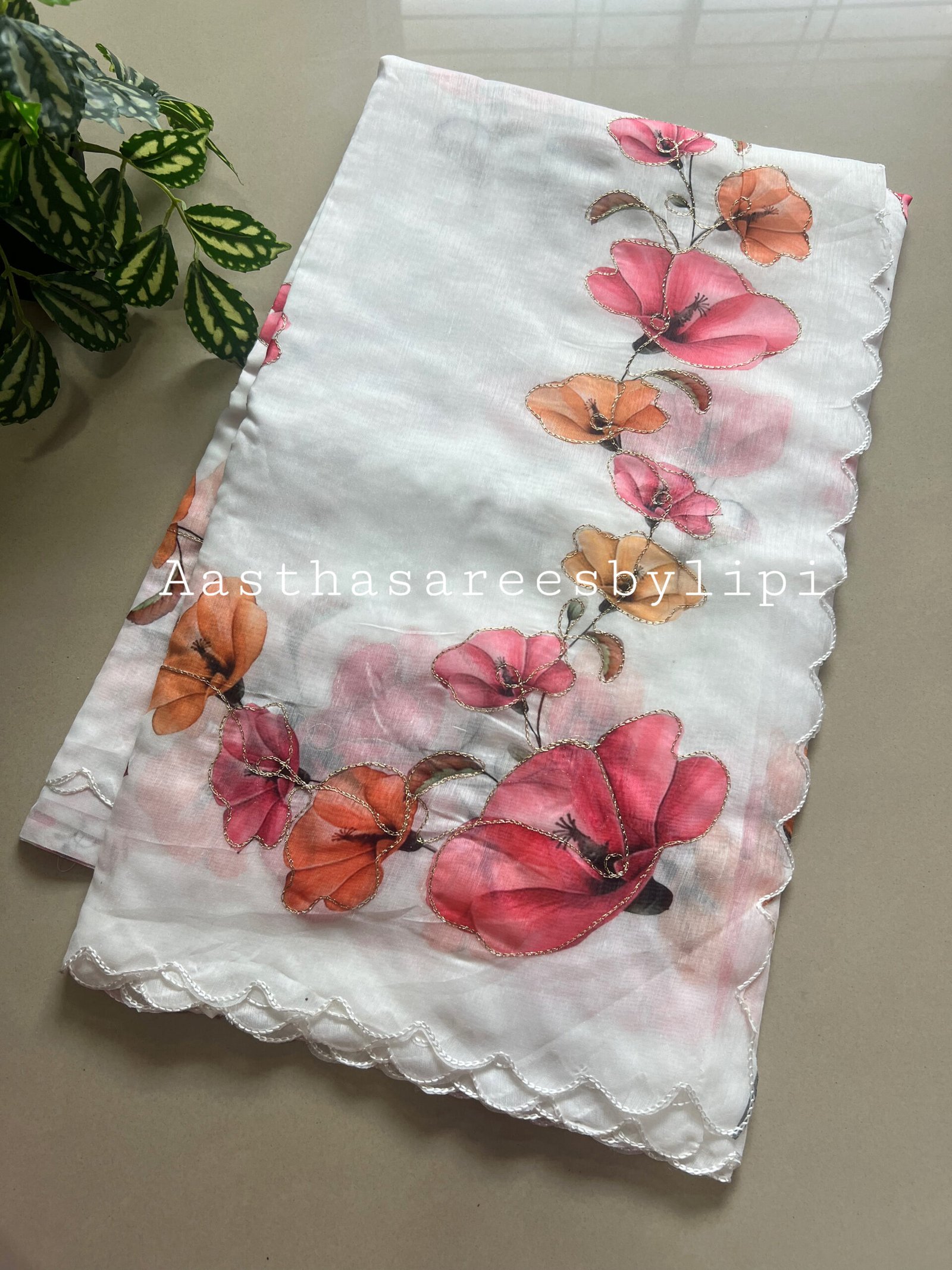 Floral Print Soft Cotton Saree - Image 2