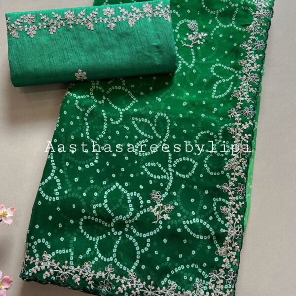 Shaded Georgette Bandhani Pitta Work Saree