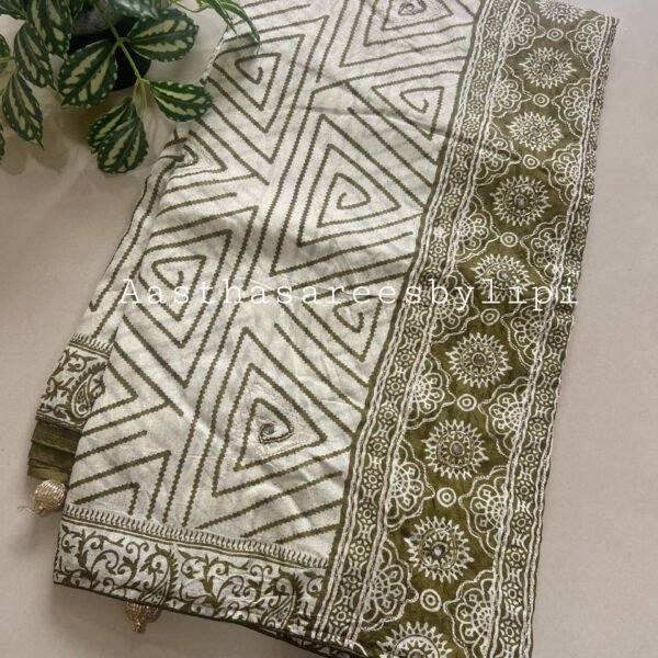 Rayon Semi Mul Cotton Geometric Print Sarees