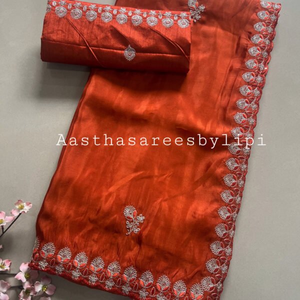 Pitta Border Semi Ho Silk Sarees