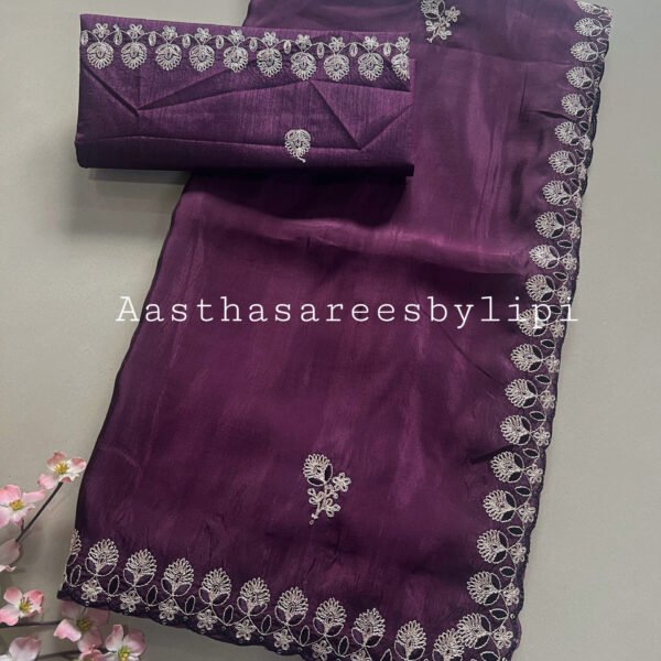 Pitta Border Semi Ho Silk Sarees