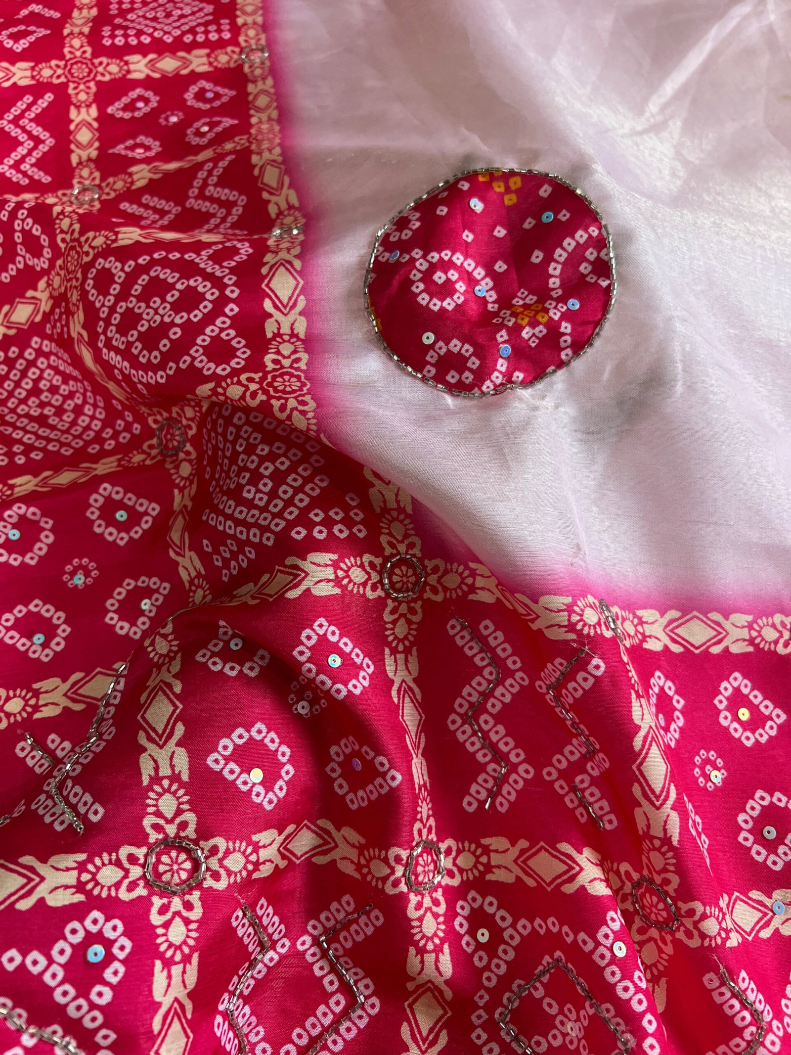 Exclusive Bandhej Border Soft Silk Sarees✨ - Image 3