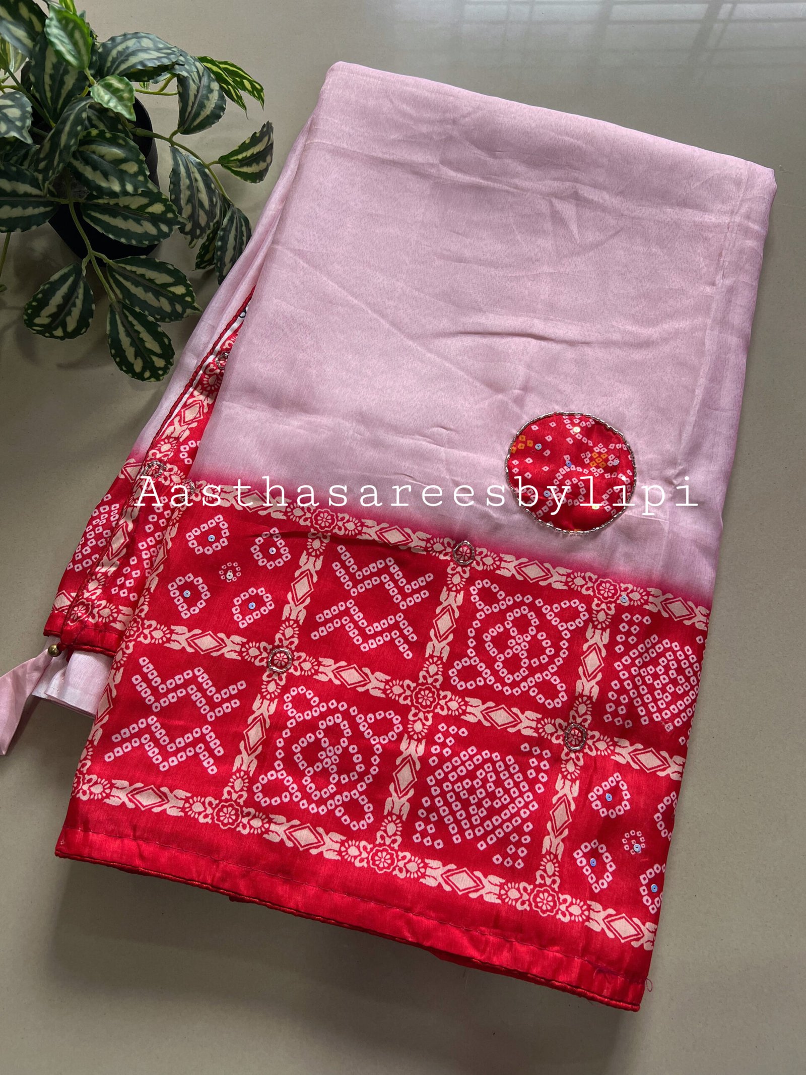 Exclusive Bandhej Border Soft Silk Sarees✨