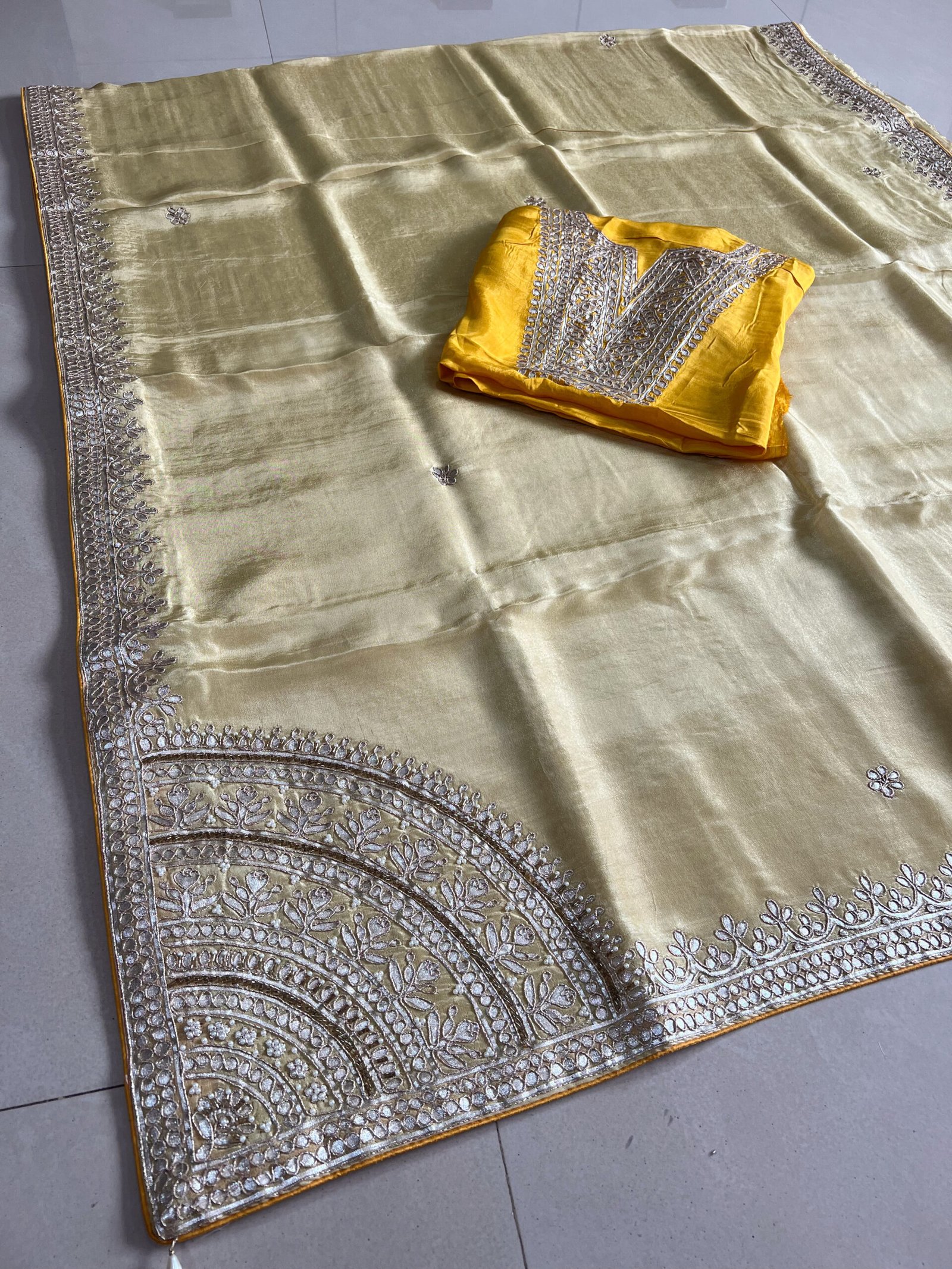 Pure Gotta Patti Soft Tissue Shimmer Sarees✨