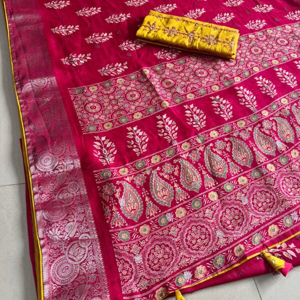 Heavy Blouse Printed Georgette Saree 