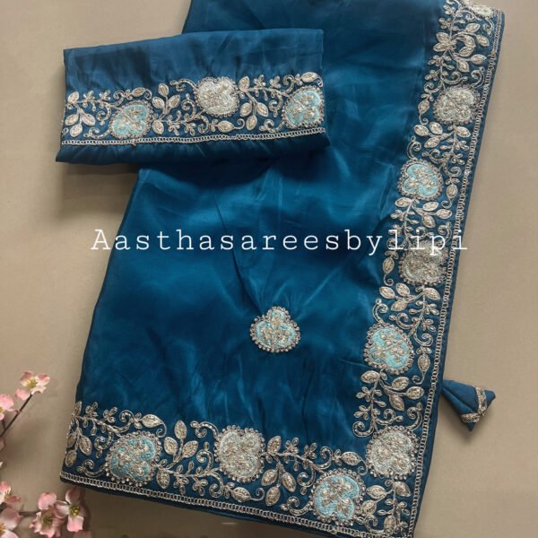 Exclusive Border Dola Shimmer Silk Saree