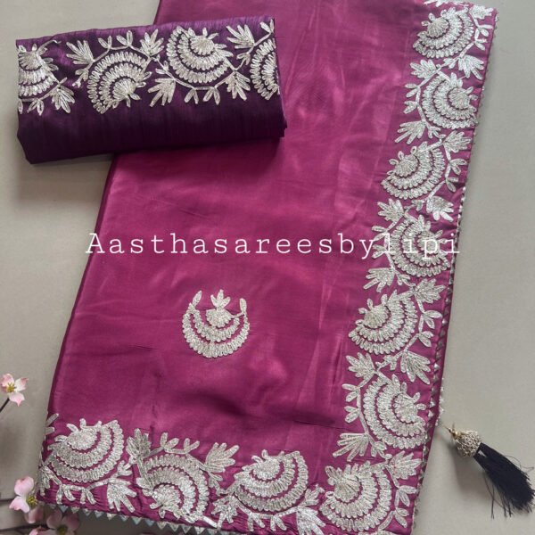 Pheta Work Dola Silk Sarees with Light Work Blouse