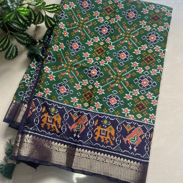 Patola Print Semi Soft Mul Cotton Sarees