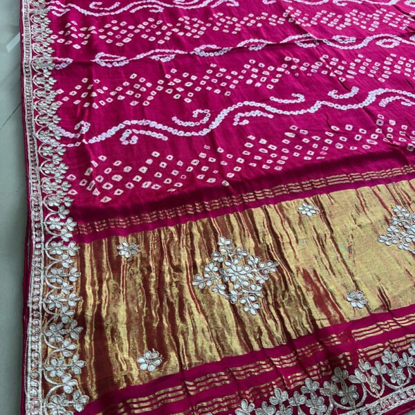 Pure Gajji Silk Gotta Patti Lakda Patta Pallu Saree