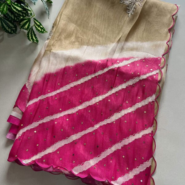 Exclusive Printed Semi Lehriya Organza Saree