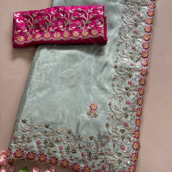 Shimmer Soft Silk Exclusive Border Saree with Contrast Blouse