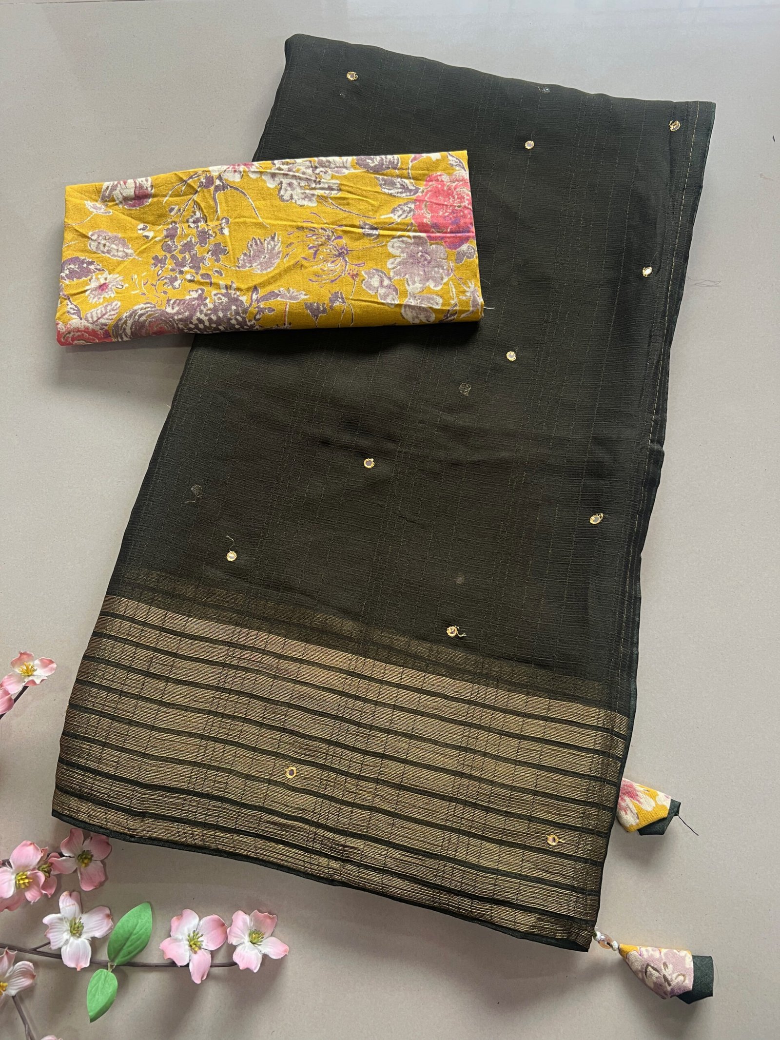 Printed Blouse Plain Weightless Chiffon Sarees