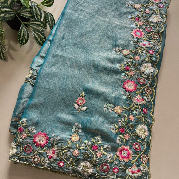 Exclusive Border Shimmer Saree