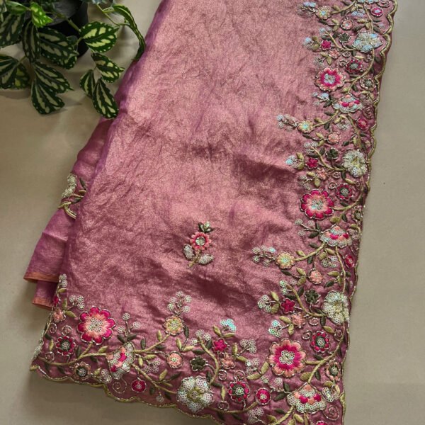 Exclusive Border Shimmer Saree