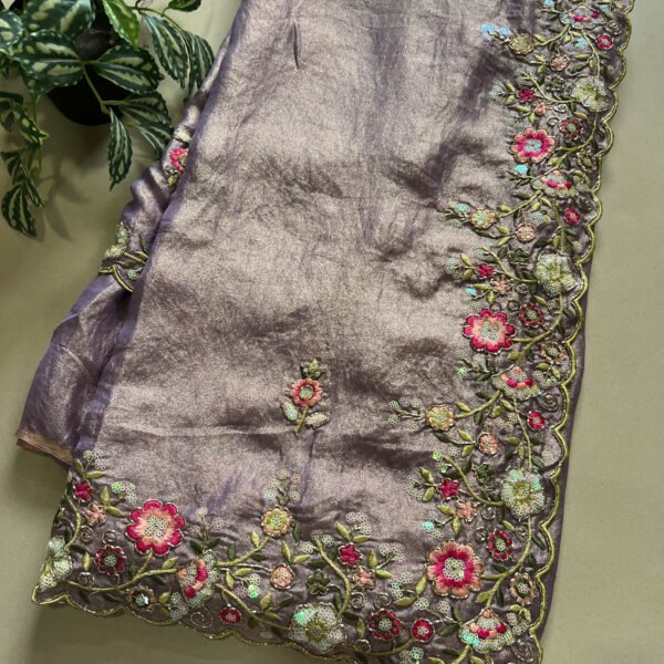 Exclusive Border Shimmer Saree