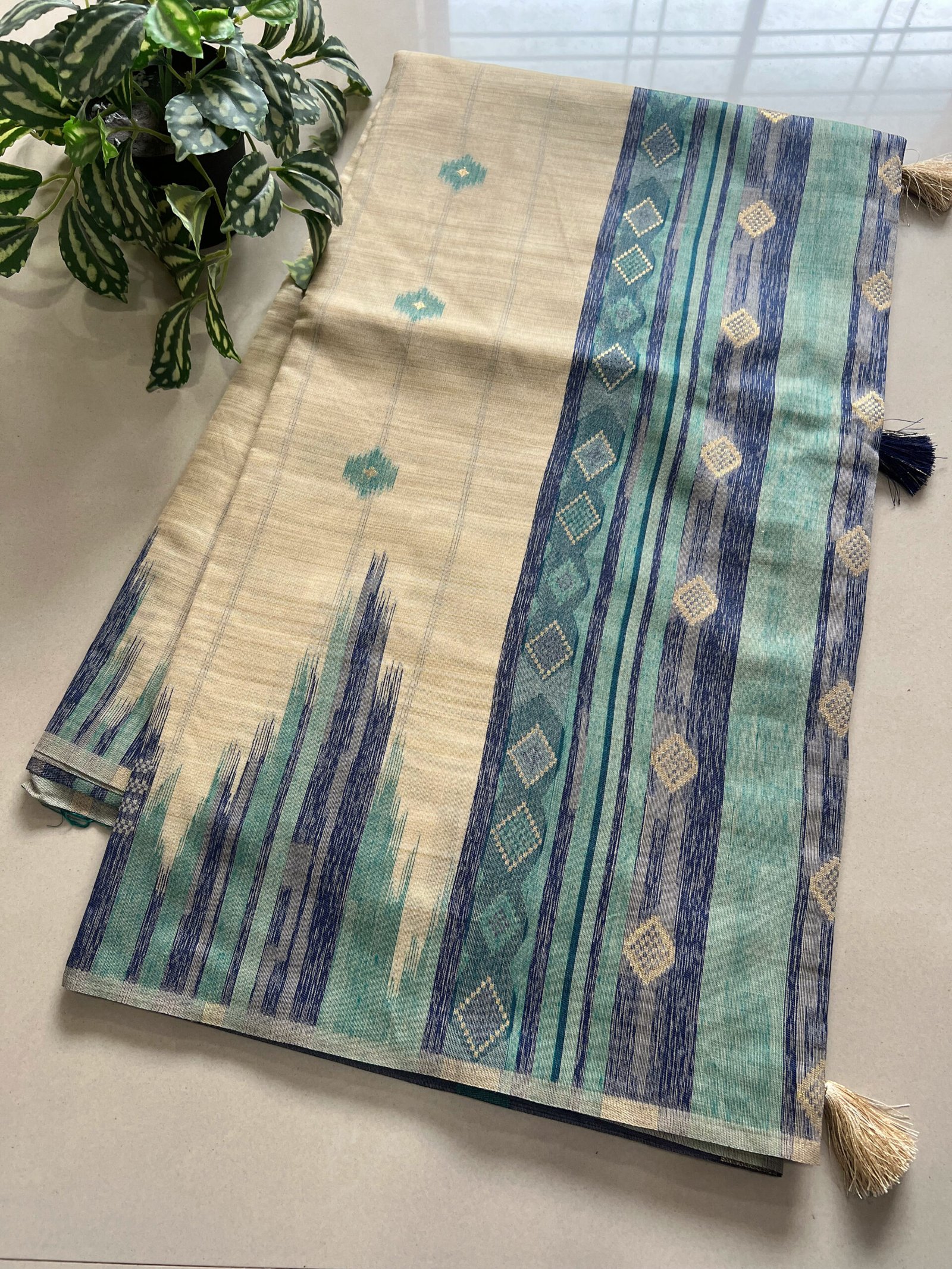 Jamdaani Cotton Thread Weaving Saree