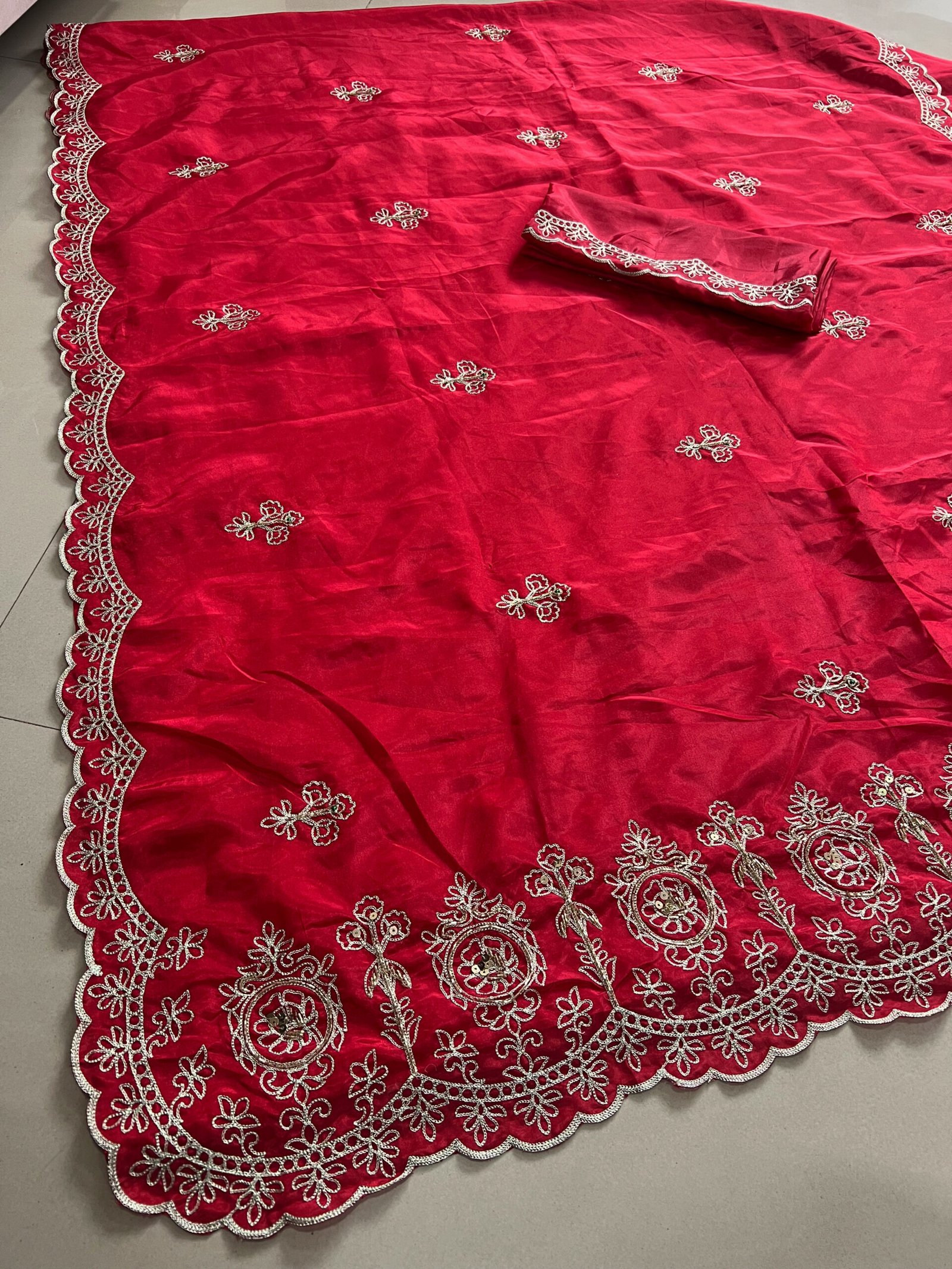 Red Color Beautiful Pallu Cut Work Border Ho Silk Sarees