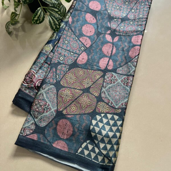 Exclusive Printed Shimmer Saree